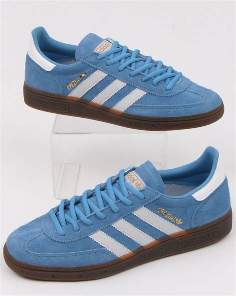 adidas Spezial .